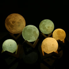 Charger l'image dans la galerie, Lampe Lune Mystique
